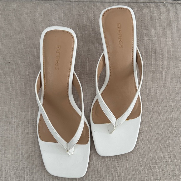 Express Women's Square Toe Kitten Heel Sandals - Picture 4 of 4